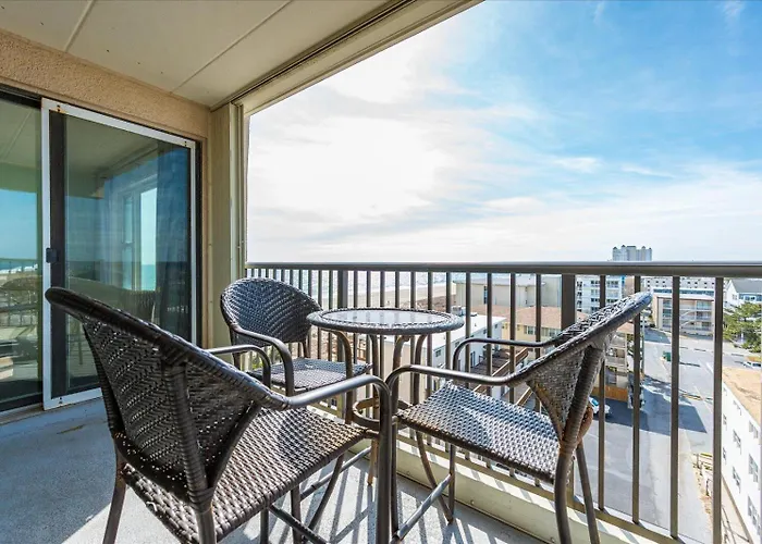 Side Ocean View In Family Friendly Sandpiper Dunes With Outdoor Pool!